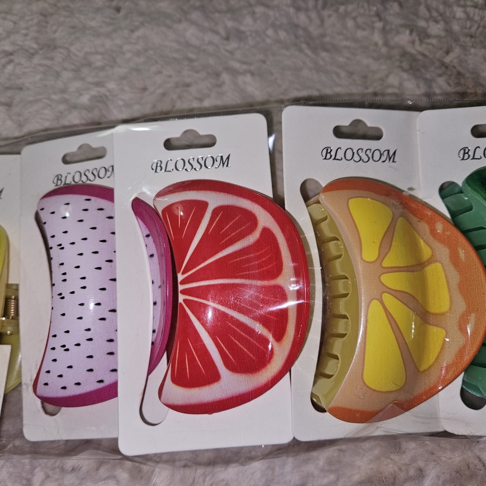 Blossom Fruit-Themed Hair Clips Pick 1